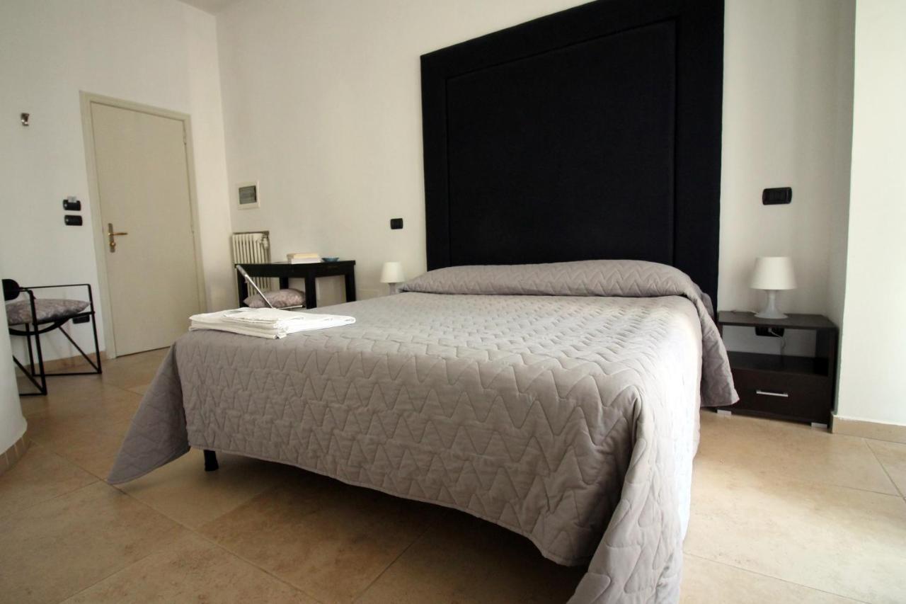 B&B Duca Lecce Buitenkant foto